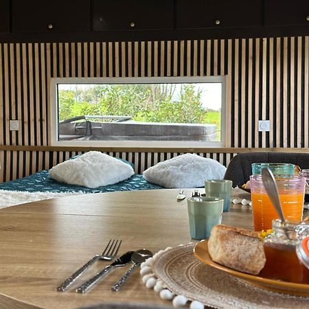 La Cabane D'Emma Spa&Sauna Prive Bannalec Eksteriør billede