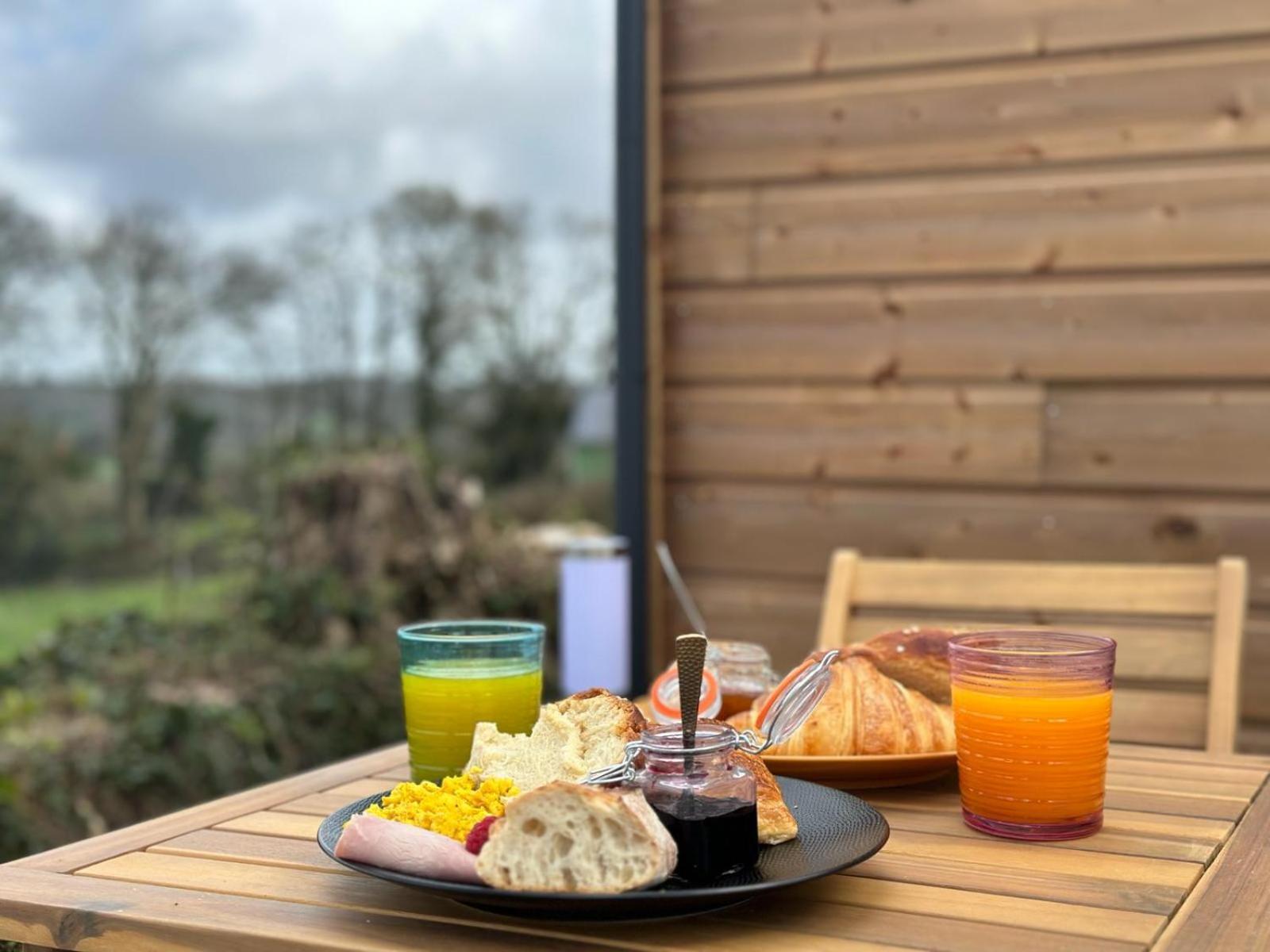 La Cabane D'Emma Spa&Sauna Prive Bannalec Eksteriør billede