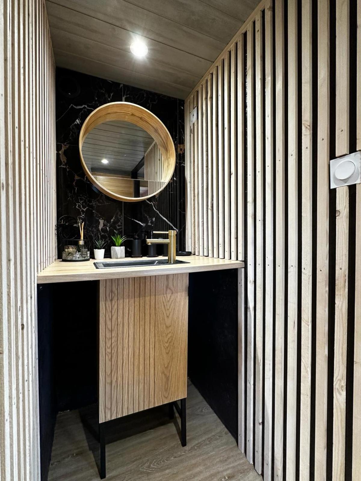 La Cabane D'Emma Spa&Sauna Prive Bannalec Eksteriør billede