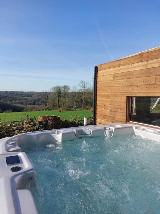La Cabane D'Emma Spa&Sauna Prive Bannalec Eksteriør billede